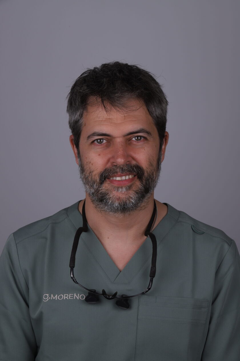 Dr. Fernando Hierro